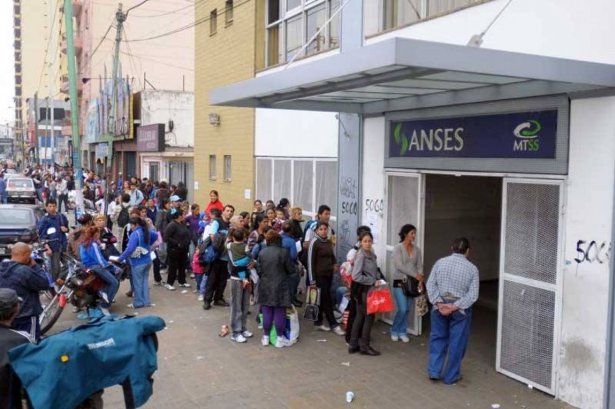 Los trabajadores del Anses en alerta por fallas en el sistema de pago de beneficios sociales