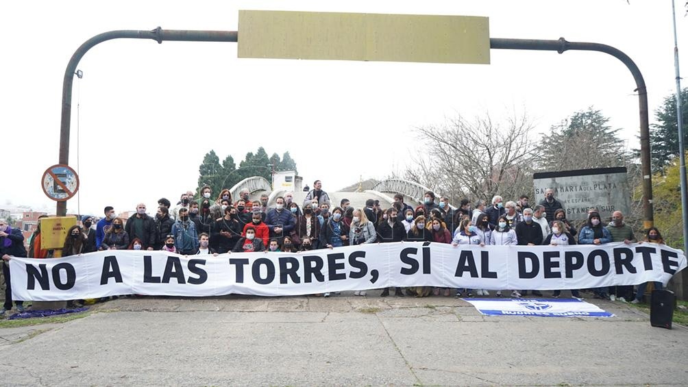 Media sanción al acuerdo IRSA y el gobierno porteño para construir torres en Costanera Sur