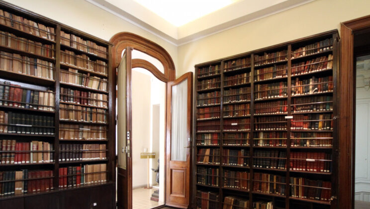 Biblioteca Americana y Archivo del Museo Mitre: Recorrido imperdible